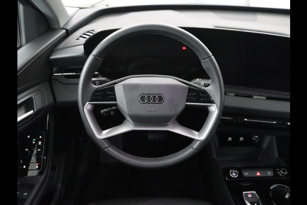 Audi Q6 e-tron edition performance 100 kWh | SOH 95.5% | Cruise control | Stoelverwarming | Carplay | Park assist | Climate control | Navigatie | Elektrische kofferbak | 19" velgen