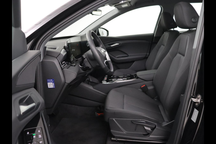 Audi Q6 e-tron edition performance 100 kWh | SOH 95.5% | Cruise control | Stoelverwarming | Carplay | Park assist | Climate control | Navigatie | Elektrische kofferbak | 19" velgen