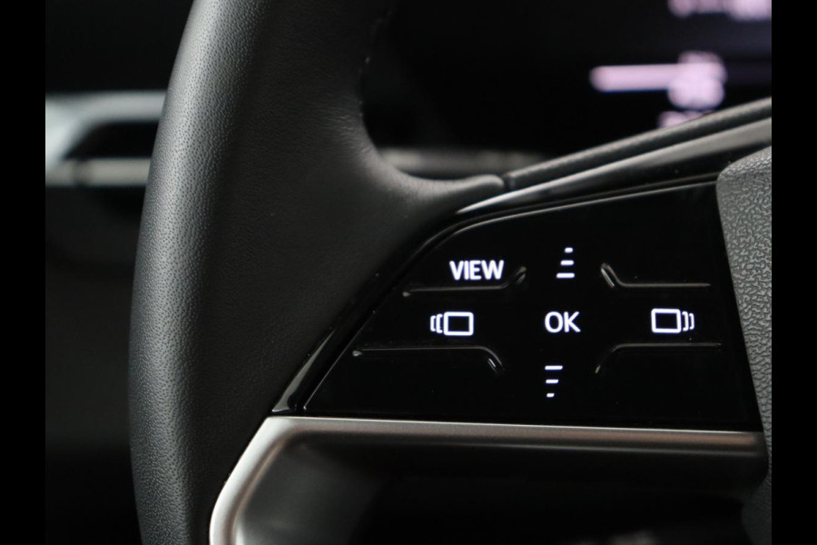 Audi Q6 e-tron edition performance 100 kWh | SOH 95.5% | Cruise control | Stoelverwarming | Carplay | Park assist | Climate control | Navigatie | Elektrische kofferbak | 19" velgen