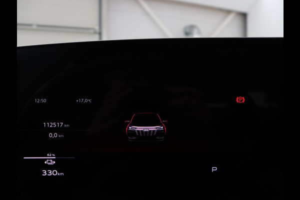 Audi Q6 e-tron edition performance 100 kWh | SOH 95.5% | Cruise control | Stoelverwarming | Carplay | Park assist | Climate control | Navigatie | Elektrische kofferbak | 19" velgen