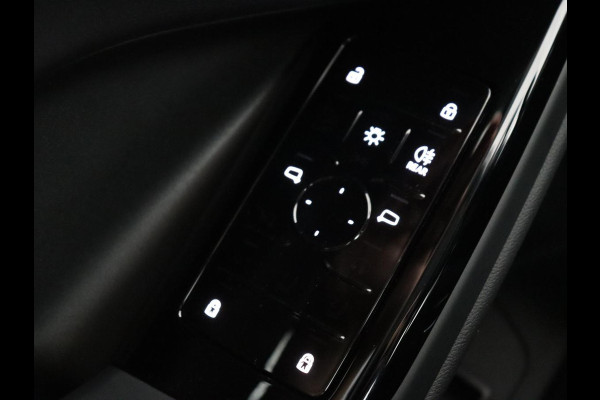 Audi Q6 e-tron edition performance 100 kWh | SOH 95.5% | Cruise control | Stoelverwarming | Carplay | Park assist | Climate control | Navigatie | Elektrische kofferbak | 19" velgen