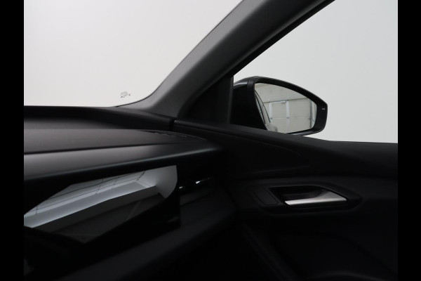 Audi Q6 e-tron edition performance 100 kWh | SOH 95.5% | Cruise control | Stoelverwarming | Carplay | Park assist | Climate control | Navigatie | Elektrische kofferbak | 19" velgen