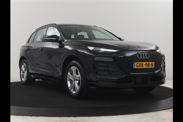 Audi Q6 e-tron edition performance 100 kWh | SOH 95.5% | Cruise control | Stoelverwarming | Carplay | Park assist | Climate control | Navigatie | Elektrische kofferbak | 19" velgen