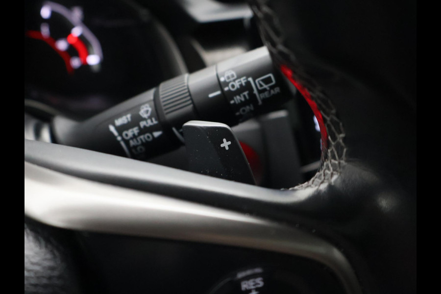 Honda Civic 1.5 i-VTEC 182 PK SPORT PLUS AUT. + PANORAMA | SPORTUITLAAT | CARPLAY | ADAPTIVE CRUISE | CAMERA | STOELVERW.