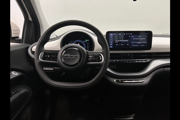 Fiat 500 Urban 24 kWh | Apple/Carplay | Lichtmetaal | Climate/control | 1e Eigenaar