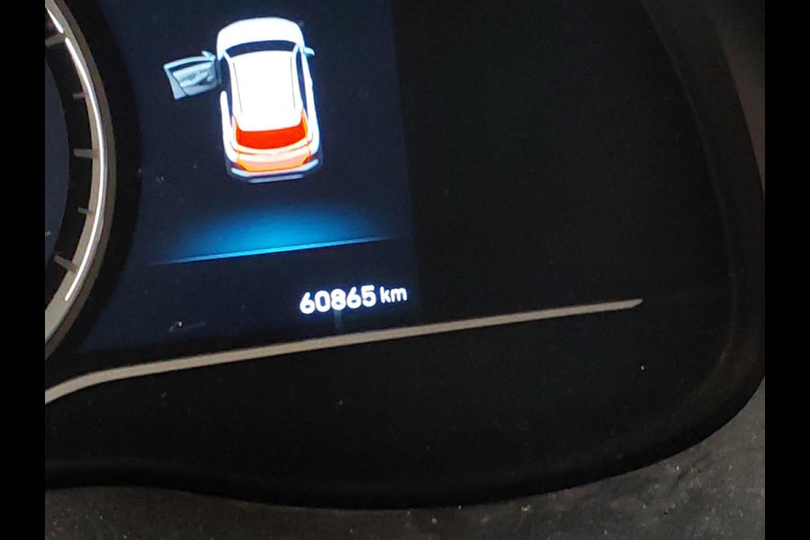 Hyundai Kona EV Fashion 64 kWh | SOH 99,9 % | Warmtepomp | Navigatie | VERWACHT! |