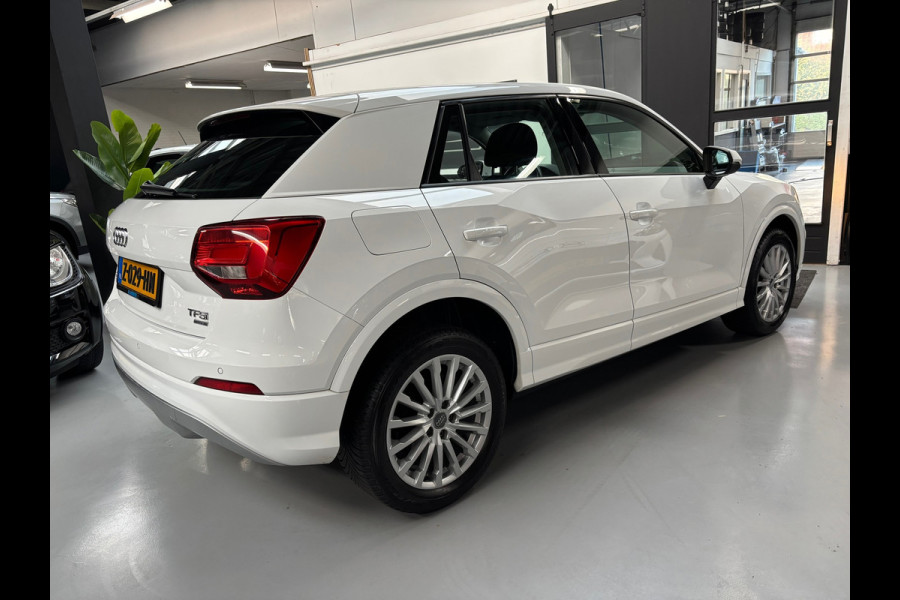Audi Q2 1.0 TFSI Sport Pro Line S / Navigatie
