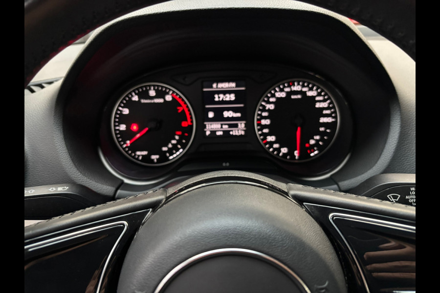Audi Q2 1.0 TFSI Sport Pro Line S / Navigatie