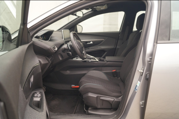 Peugeot 5008 1.2 Hybrid 136pk Automaat Active Pack Business 7-persoons