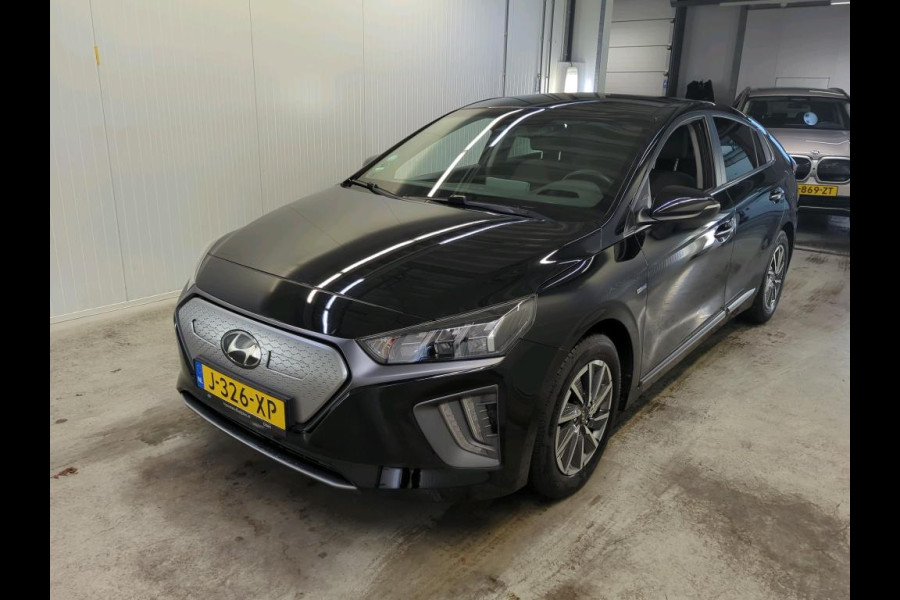 Hyundai IONIQ Comfort EV 38 kWh Soh 95% Warmtepomp Carplay Stoelverw.