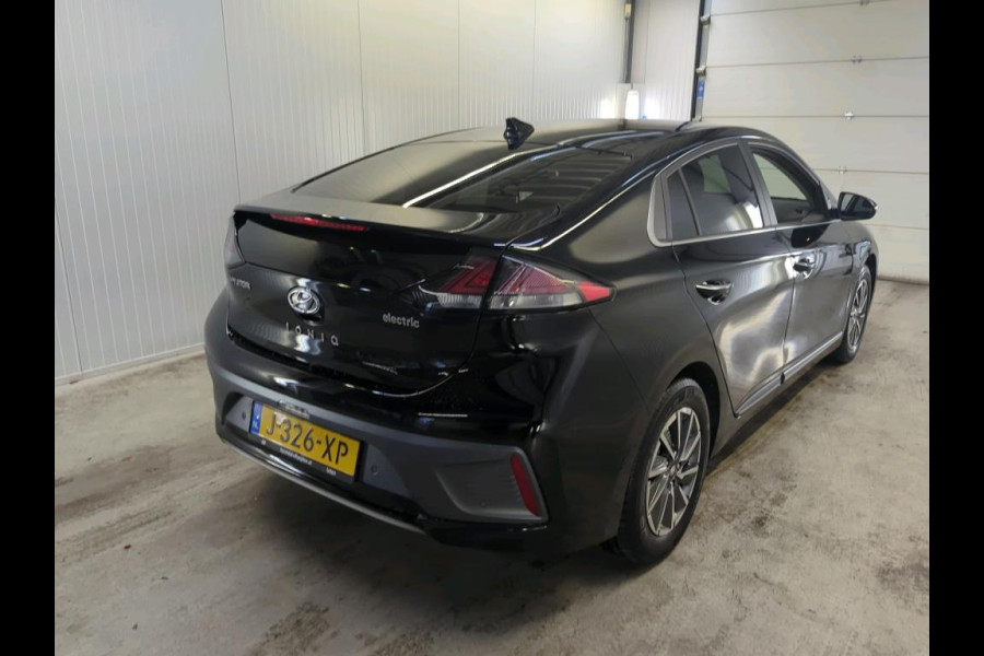 Hyundai IONIQ Comfort EV 38 kWh Soh 95% Warmtepomp Carplay Stoelverw.