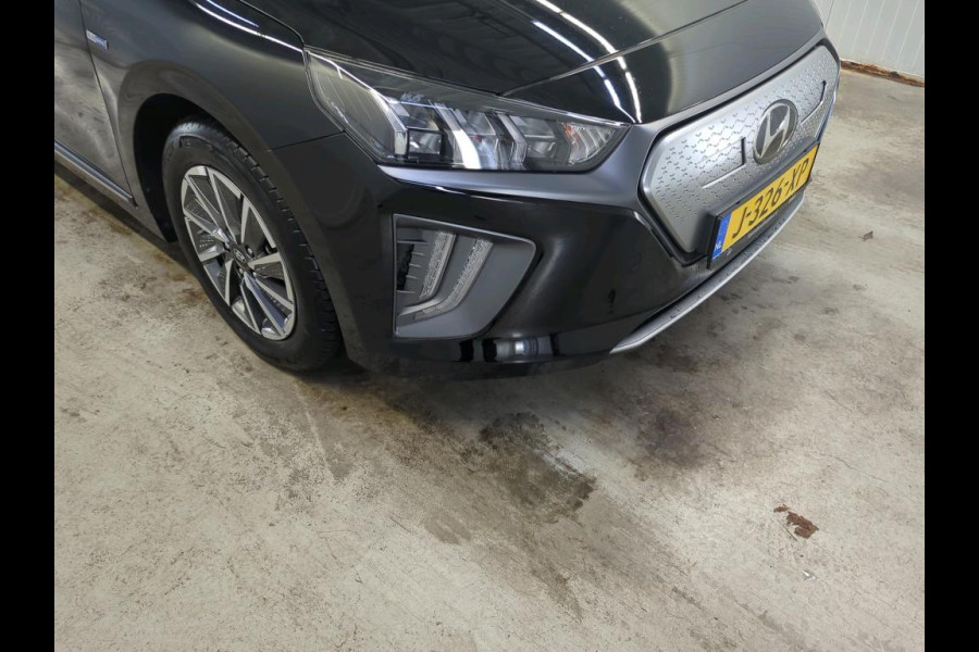 Hyundai IONIQ Comfort EV 38 kWh Soh 95% Warmtepomp Carplay Stoelverw.