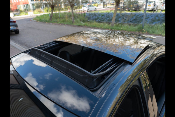 Mercedes-Benz C-Klasse 180 AMG Pano/Camera/Keyless/Sfeer/Blindspot