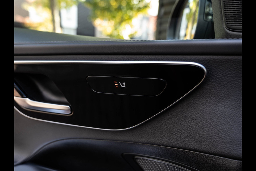 Mercedes-Benz C-Klasse 180 AMG Pano/Camera/Keyless/Sfeer/Blindspot