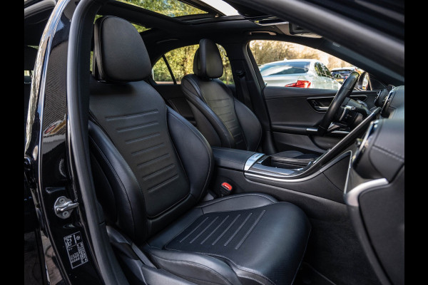 Mercedes-Benz C-Klasse 180 AMG Pano/Camera/Keyless/Sfeer/Blindspot