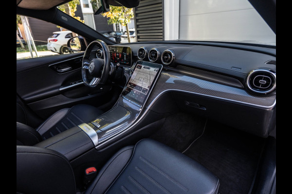 Mercedes-Benz C-Klasse 180 AMG Pano/Camera/Keyless/Sfeer/Blindspot