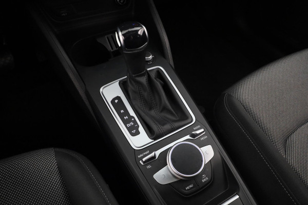 Audi Q2 35 TFSI Advanced edition 150 PK Automaat | Panorama dak | Zwart optiek | Adaptieve cruise control | Verlengde garantie |