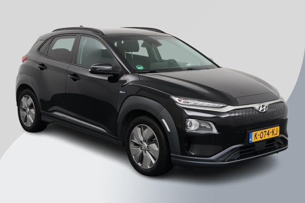 Hyundai Kona EV Premium 64 kWh | SOH 100 % | Lederen Interieur | Warmtepomp | Navigatie | VERWACHT! |
