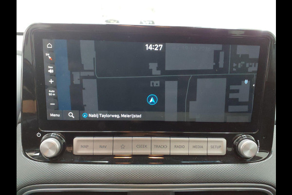 Hyundai Kona EV Premium 64 kWh | SOH 100 % | Lederen Interieur | Warmtepomp | Navigatie | VERWACHT! |