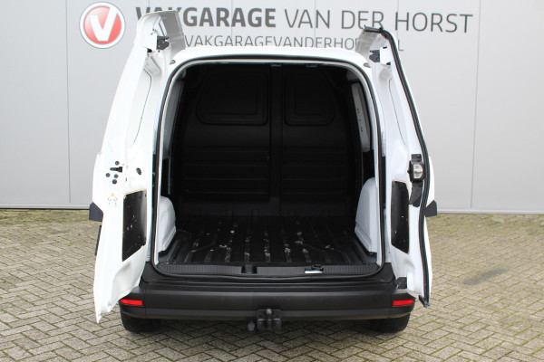 Mercedes-Benz Citan 110-95pk CDI L1 Pro. Dames en heren ondernemers: zeer nette Mercedes Citan, een praktische bedrijfswagen die u nog jaren tot dienst kan zijn. Airco, navigatie, telefoonvoorb., trekhaak, schuifdeur rechts etc.