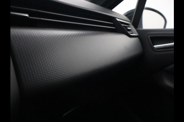 Renault Clio 1.0 TCe INTENS + GROOT SCHERM NAVIGATIE | CAMERA | SFEERVERLICHTING | APPLE CARPLAY | LED