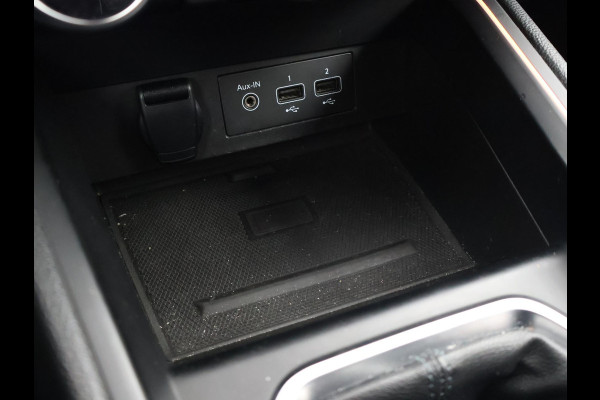 Renault Clio 1.0 TCe INTENS + GROOT SCHERM NAVIGATIE | CAMERA | SFEERVERLICHTING | APPLE CARPLAY | LED