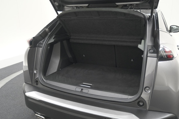 Peugeot 2008 PureTech 130 Allure | Camera | Stoelverwarming | Apple Carplay | Parkeersensoren voor + Achter