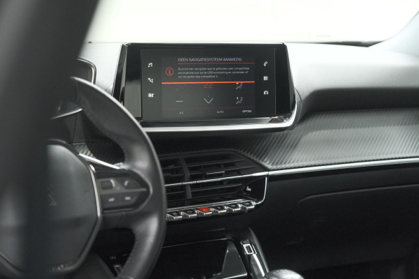Peugeot 2008 PureTech 130 Allure | Camera | Stoelverwarming | Apple Carplay | Parkeersensoren voor + Achter