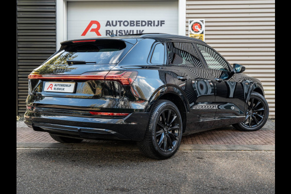 Audi e-tron E-tron 50 quattro Launch edition Black 71 kWh Pano/Camera/Matrix