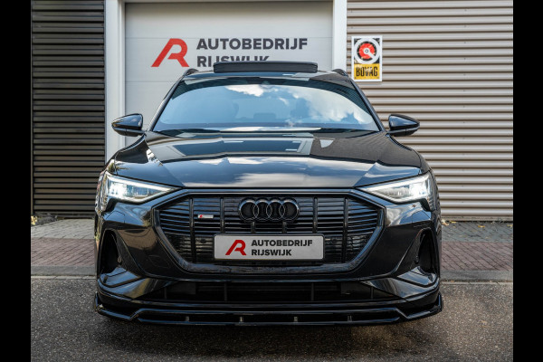 Audi e-tron E-tron 50 quattro Launch edition Black 71 kWh Pano/Camera/Matrix