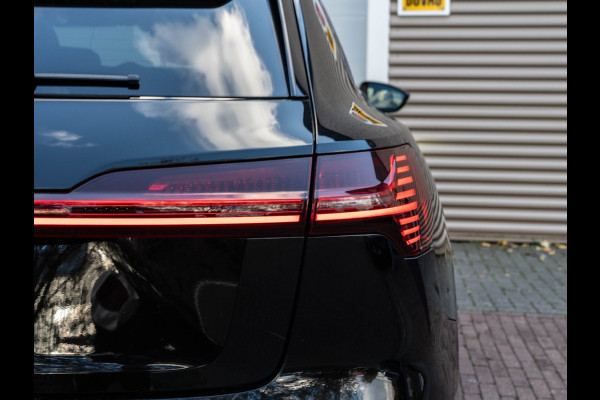 Audi e-tron E-tron 50 quattro Launch edition Black 71 kWh Pano/Camera/Matrix
