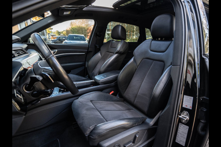 Audi e-tron E-tron 50 quattro Launch edition Black 71 kWh Pano/Camera/Matrix