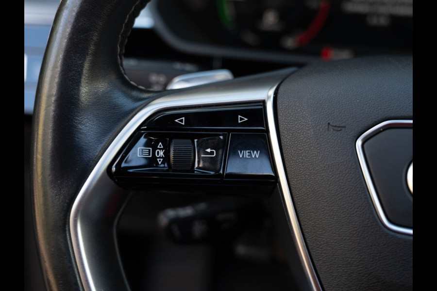 Audi e-tron E-tron 50 quattro Launch edition Black 71 kWh Pano/Camera/Matrix