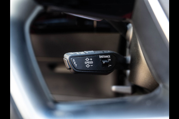 Audi e-tron E-tron 50 quattro Launch edition Black 71 kWh Pano/Camera/Matrix