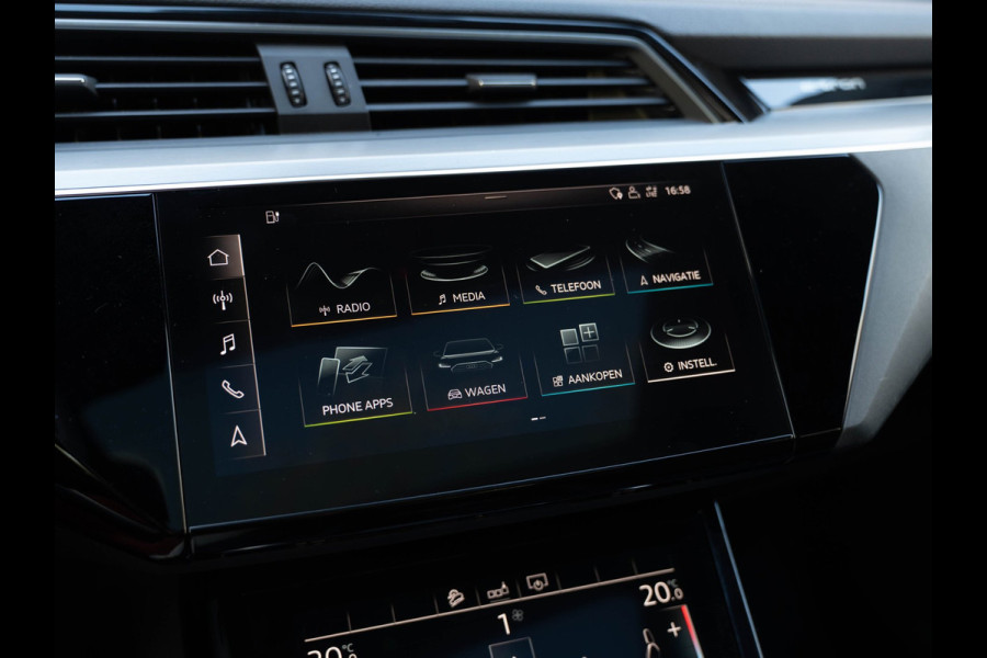Audi e-tron E-tron 50 quattro Launch edition Black 71 kWh Pano/Camera/Matrix