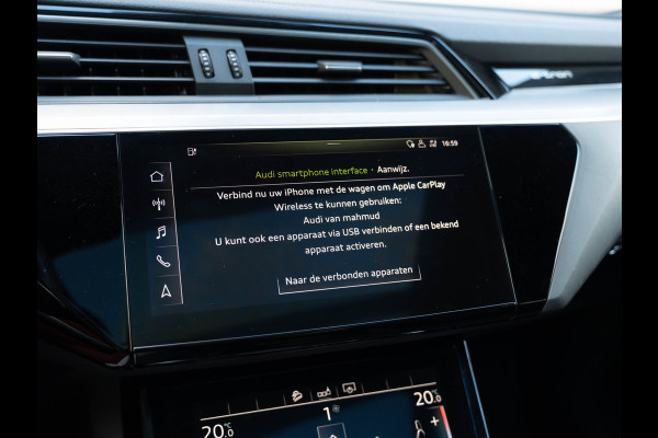 Audi e-tron E-tron 50 quattro Launch edition Black 71 kWh Pano/Camera/Matrix