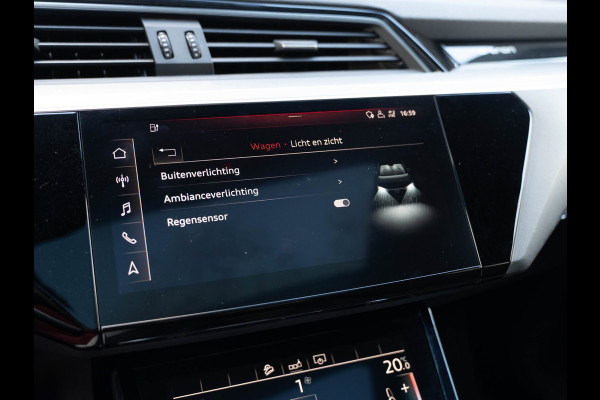 Audi e-tron E-tron 50 quattro Launch edition Black 71 kWh Pano/Camera/Matrix