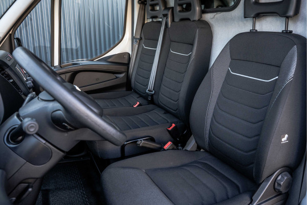 Iveco Daily 35S16 | 160PK | 3-Zits | Climatronic | Trekhaak 3.500 Kg