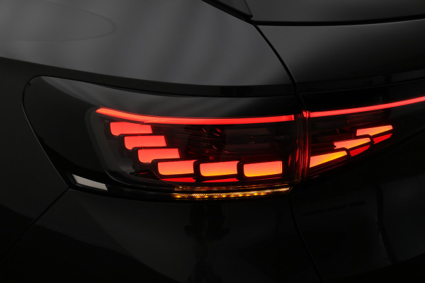 Volkswagen ID.4 Pro 77 kWh SOH 93%, Matrix LED, Apple Carplay, ACC, Lane Assist, PDC