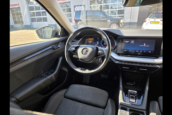Škoda Octavia Combi 2.0 TDI CRUISE / LANE / MASSAGE / AUTO