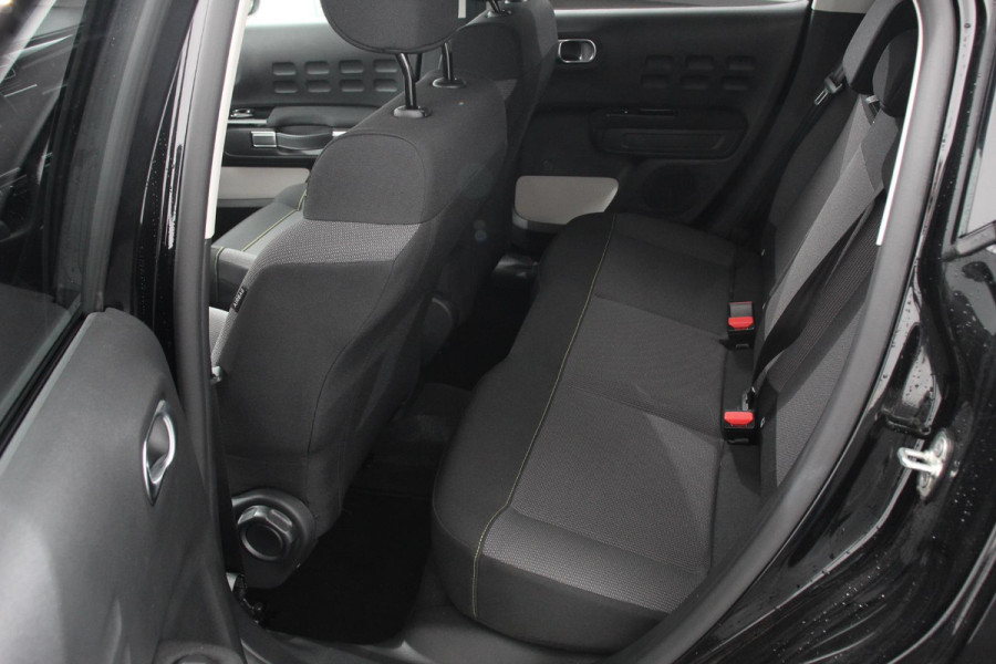 Citroën C3 1.2 PureTech 83 pk Navigatie Apple Carplay/Android Auto Parkeersensor achter Camera Stoelverwarming Cruise Control Lane Assist LED-koplampen Keyless Entry/Start