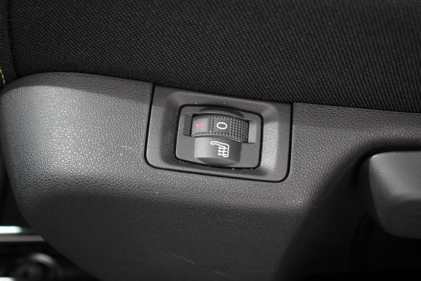 Citroën C3 1.2 PureTech 83 pk Navigatie Apple Carplay/Android Auto Parkeersensor achter Camera Stoelverwarming Cruise Control Lane Assist LED-koplampen Keyless Entry/Start