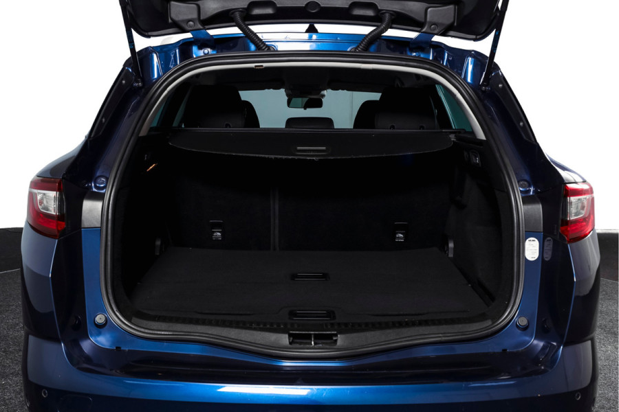 Renault Mégane Estate 1.3 TCe 140 PK Limited | Cruise | PDC | Camera | NAV | ECC | Trekhaak | LM 17" |