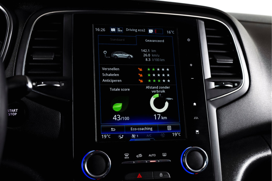 Renault Mégane Estate 1.3 TCe 140 PK Limited | Cruise | PDC | Camera | NAV | ECC | Trekhaak | LM 17" |