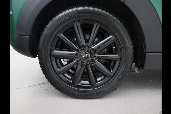 MINI 5-deurs 1.5 COOPER 136 PK 5-DEURS BRITISH RACING GREEN + CARBON BLACK LEDER SPORTINTERIEUR