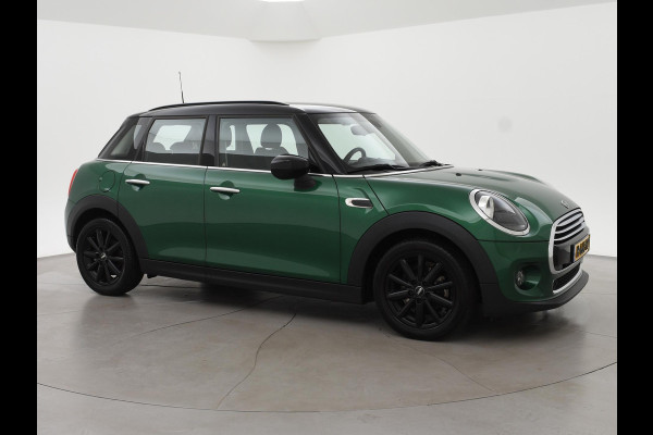 MINI 5-deurs 1.5 COOPER 136 PK 5-DEURS BRITISH RACING GREEN + CARBON BLACK LEDER SPORTINTERIEUR