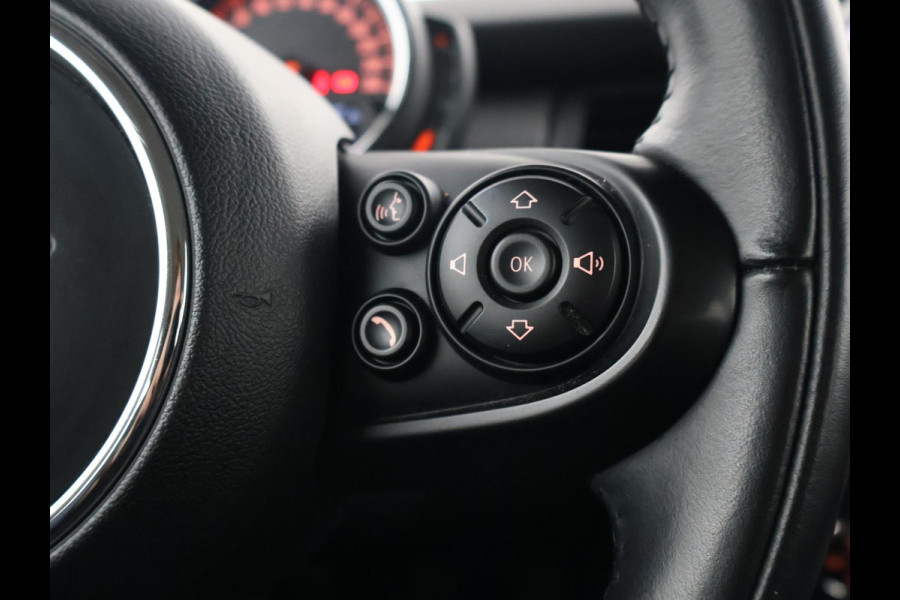MINI 5-deurs 1.5 COOPER 136 PK 5-DEURS BRITISH RACING GREEN + CARBON BLACK LEDER SPORTINTERIEUR