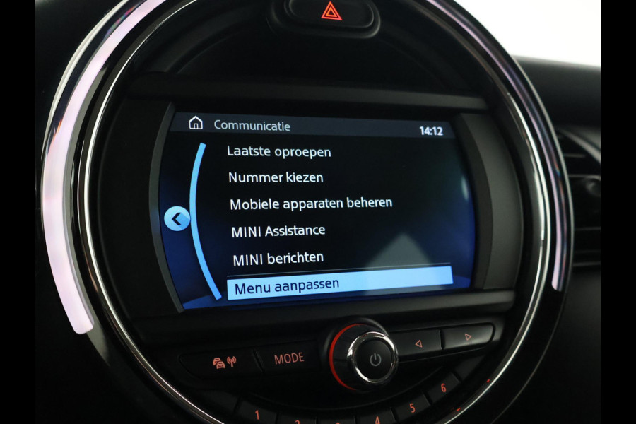 MINI 5-deurs 1.5 COOPER 136 PK 5-DEURS BRITISH RACING GREEN + CARBON BLACK LEDER SPORTINTERIEUR