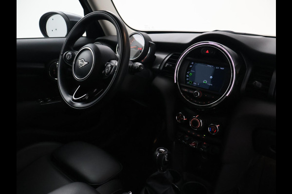 MINI 5-deurs 1.5 COOPER 136 PK 5-DEURS BRITISH RACING GREEN + CARBON BLACK LEDER SPORTINTERIEUR
