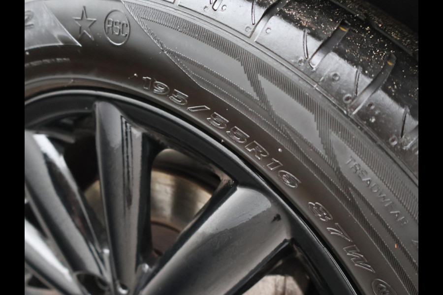 MINI 5-deurs 1.5 COOPER 136 PK 5-DEURS BRITISH RACING GREEN + CARBON BLACK LEDER SPORTINTERIEUR